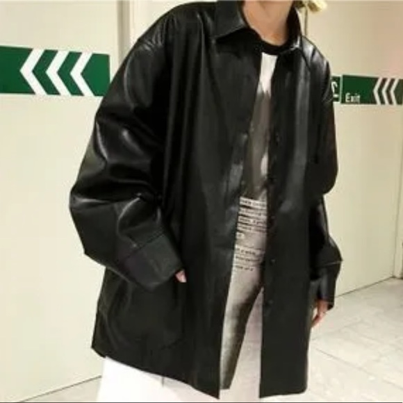 COPY - Extreme oversized Faux Leather Shacket BNWT - Picture 2 of 7